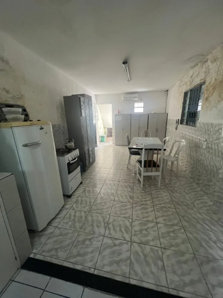 Casa, 5 quartos, 230 m² - Foto 6
