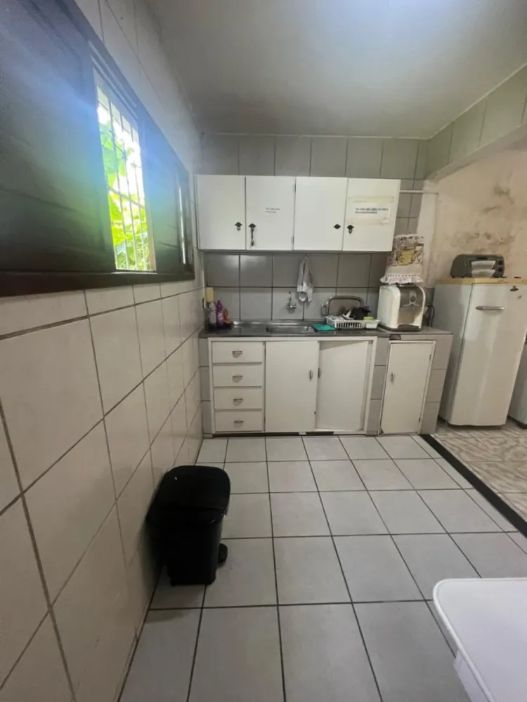 Casa, 5 quartos, 230 m² - Foto 7