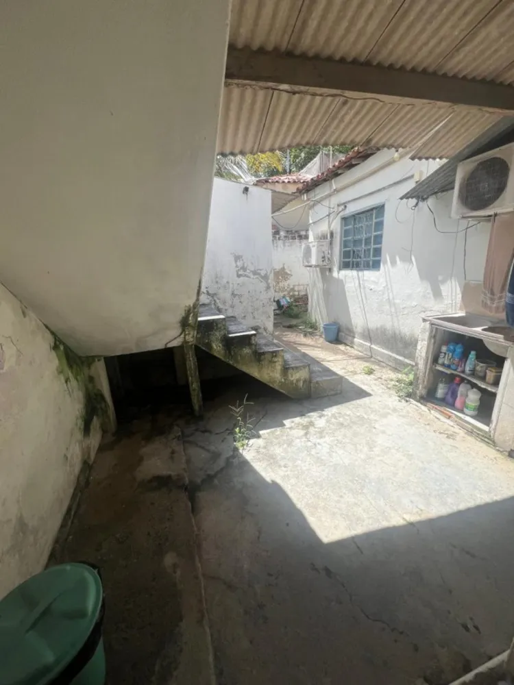 Casa, 5 quartos, 230 m² - Foto 1