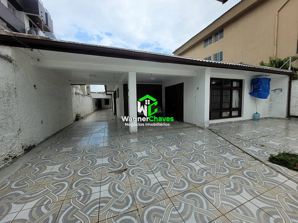Casa, 5 quartos, 280 m² - Foto 3