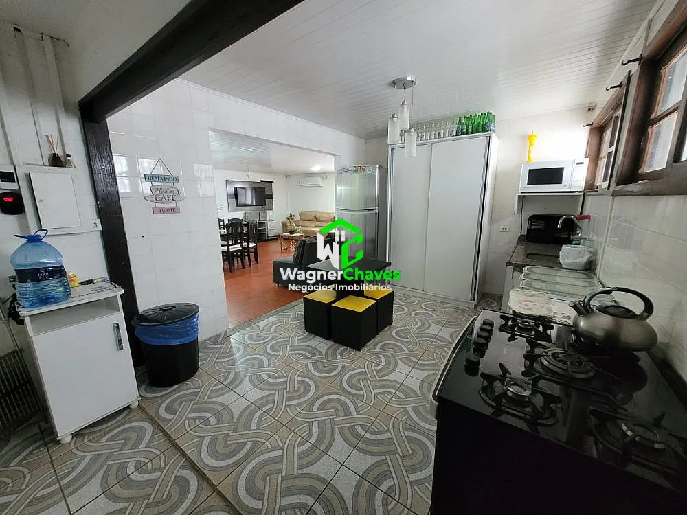 Casa, 5 quartos, 280 m² - Foto 4