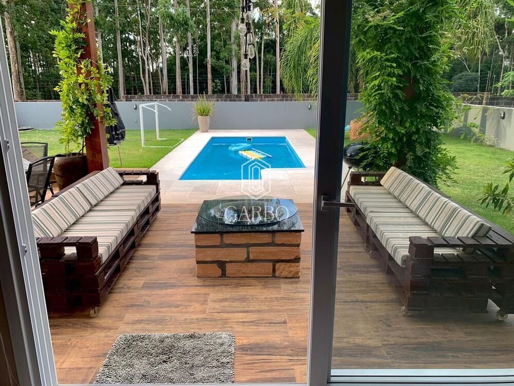 Casa, 3 quartos, 274 m² - Foto 1