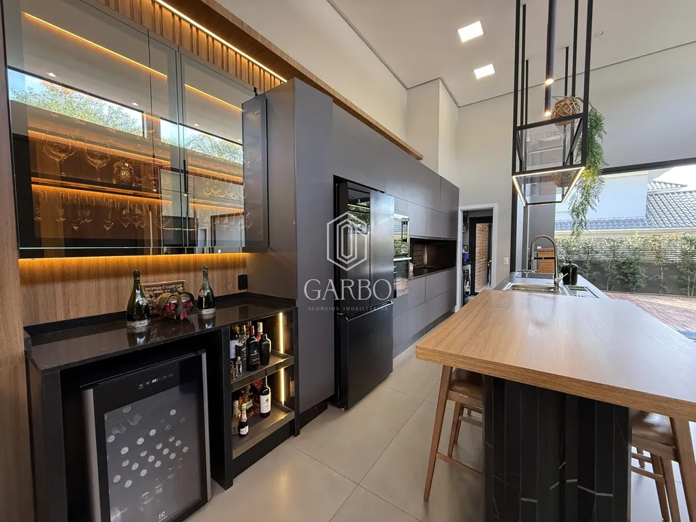 Casa, 3 quartos, 194 m² - Foto 6