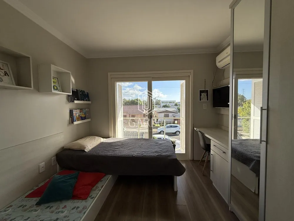 Casa, 4 quartos, 224 m² - Foto 3
