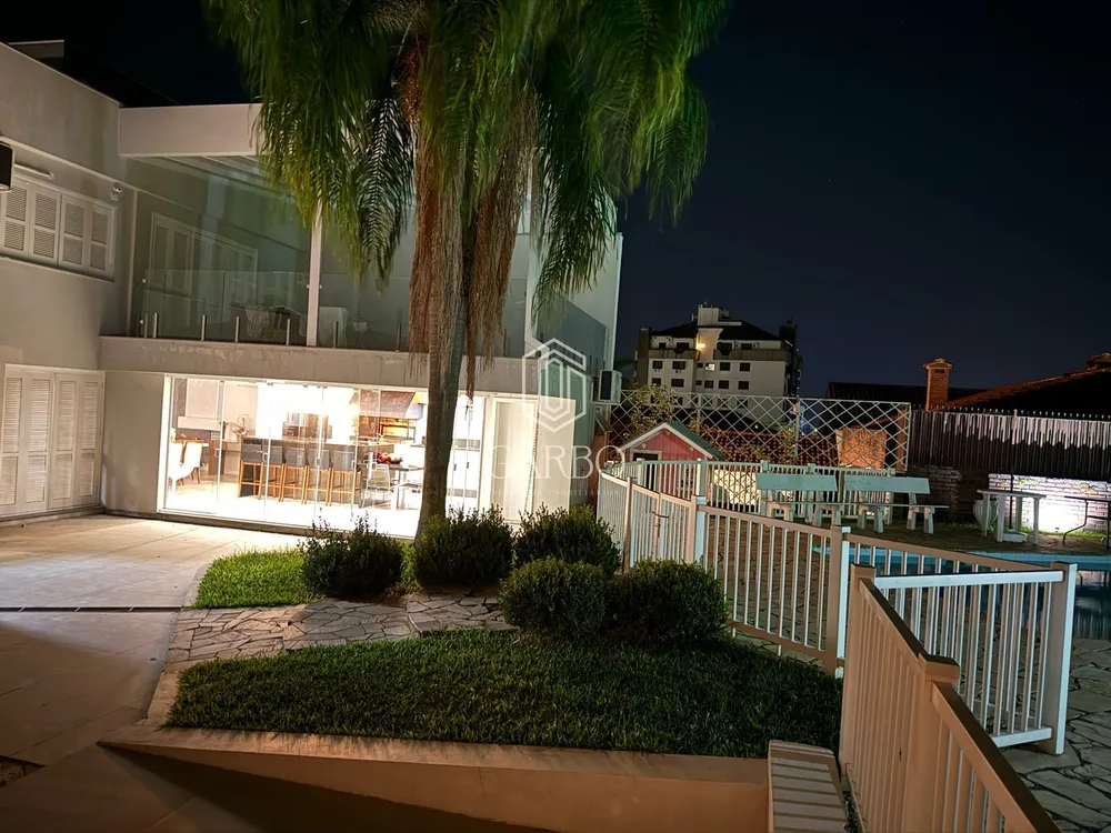 Casa, 3 quartos, 534 m² - Foto 1