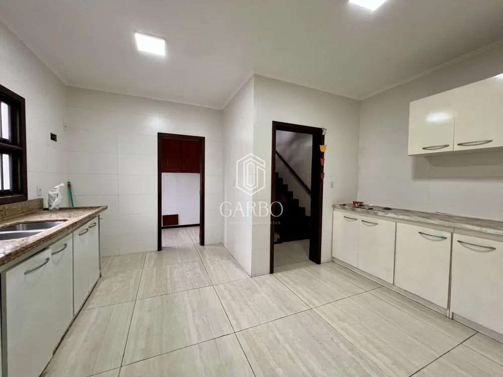 Casa, 3 quartos, 255 m² - Foto 7