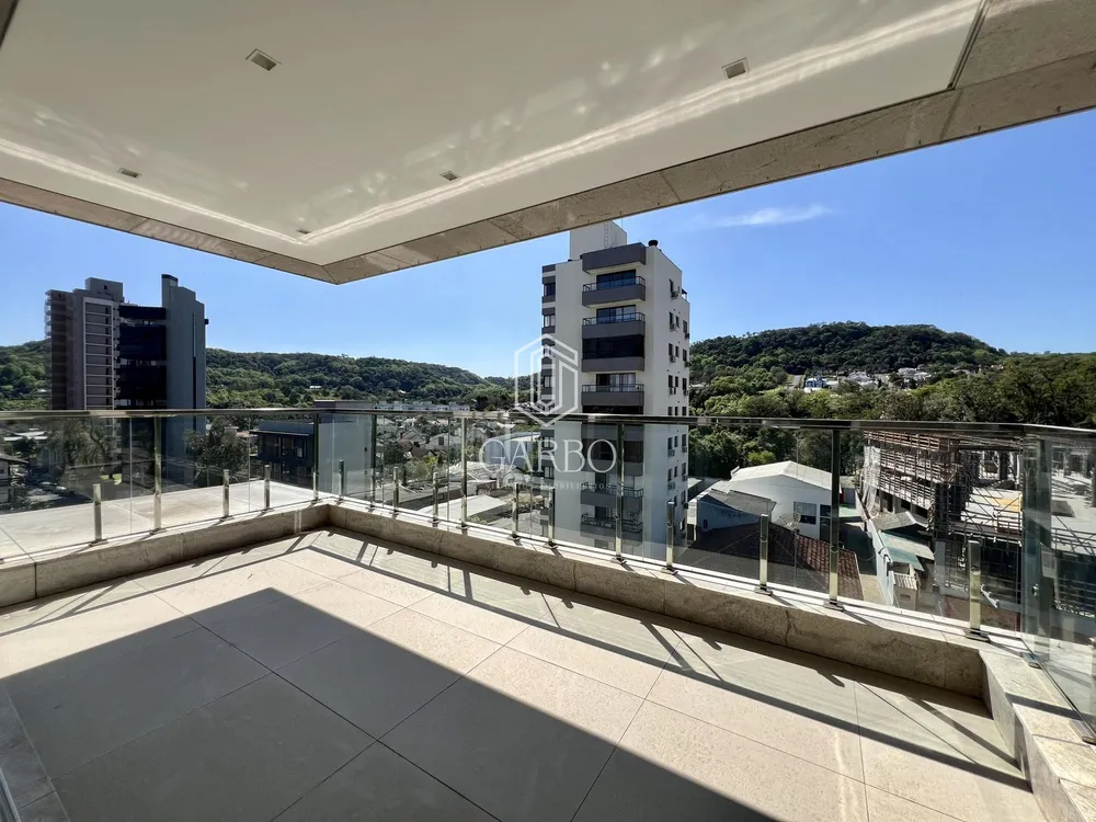 Apartamento, 3 quartos, 291 m² - Foto 2