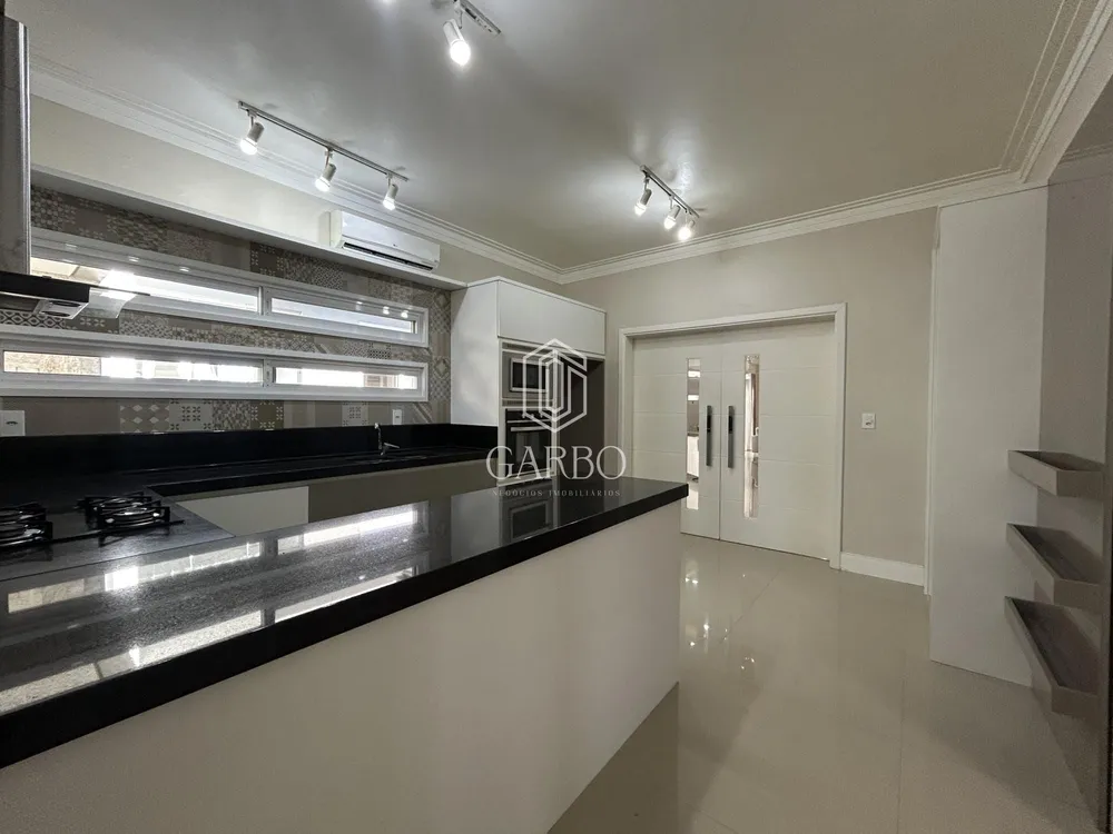 Casa, 3 quartos, 191 m² - Foto 6