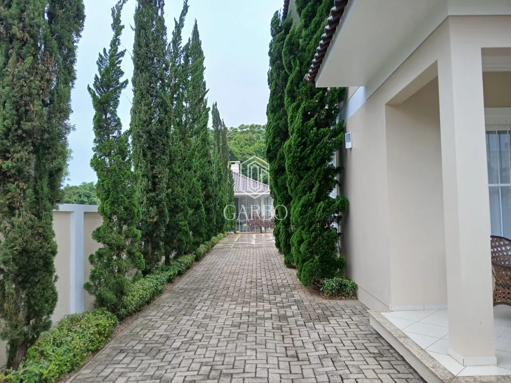Casa, 3 quartos, 283 m² - Foto 1
