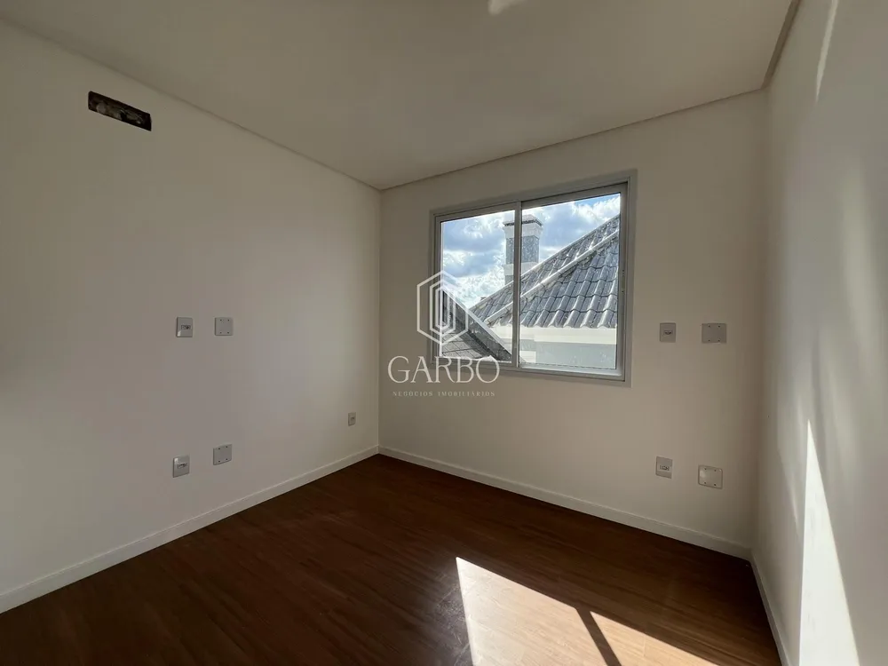 Casa, 3 quartos, 224 m² - Foto 4