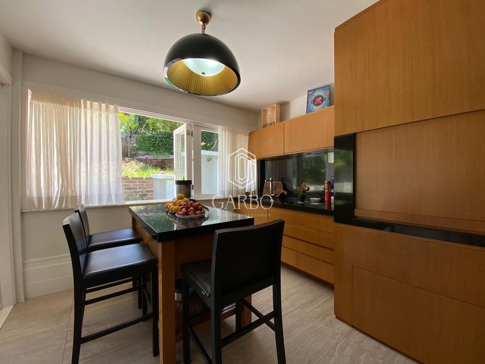 Casa, 4 quartos, 405 m² - Foto 1