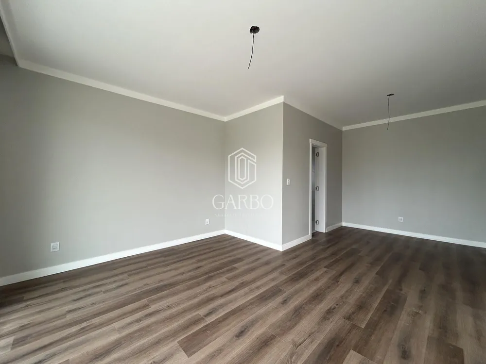 Casa, 3 quartos, 228 m² - Foto 3