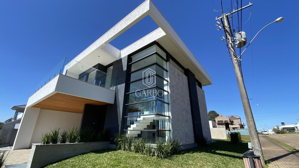 Casa, 3 quartos, 228 m² - Foto 1