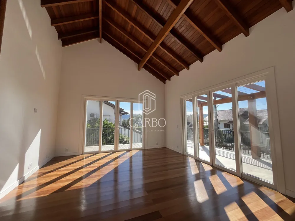 Casa, 3 quartos, 310 m² - Foto 4