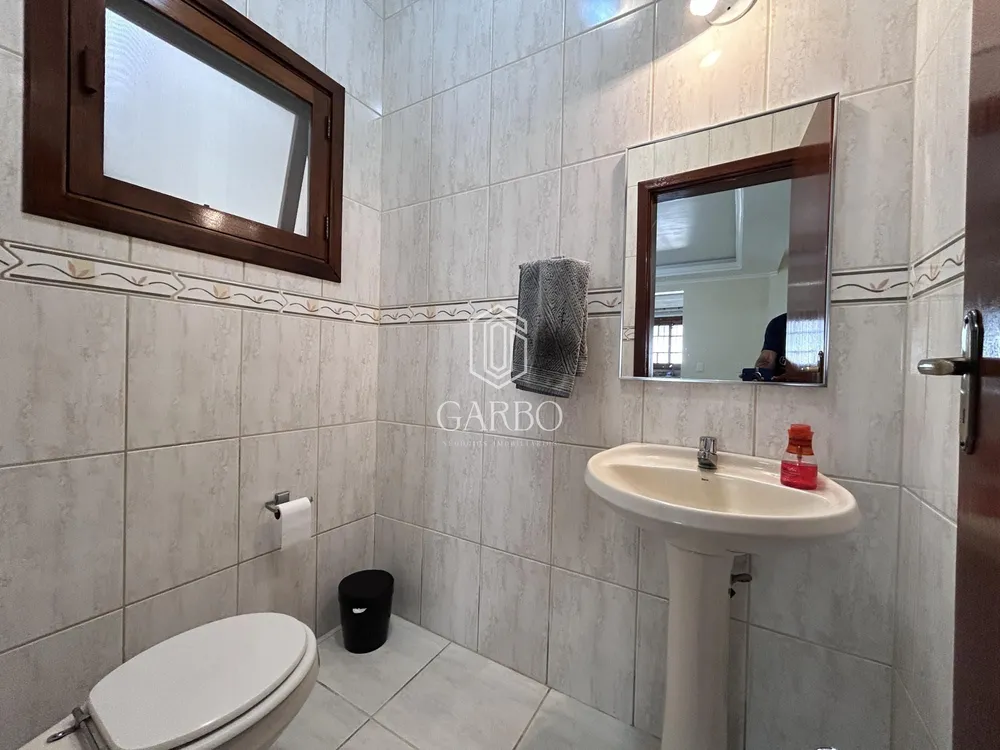 Casa, 3 quartos, 199 m² - Foto 1