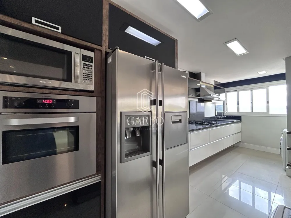 Cobertura, 3 quartos, 274 m² - Foto 13