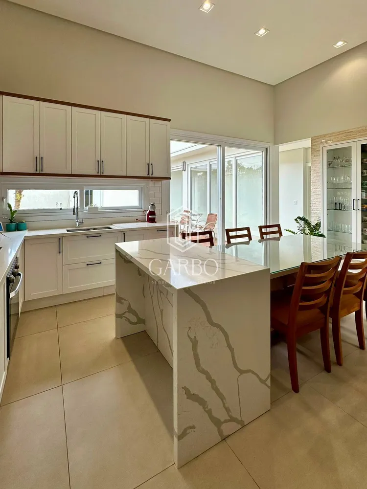 Casa, 3 quartos, 200 m² - Foto 3