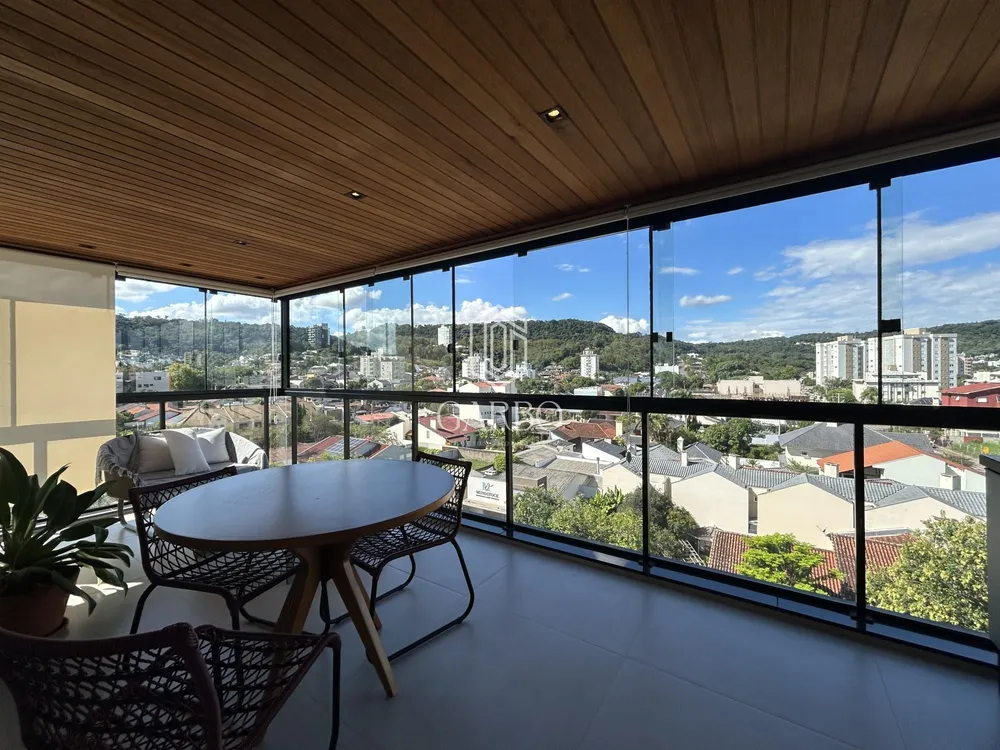 Apartamento, 3 quartos, 182 m² - Foto 1