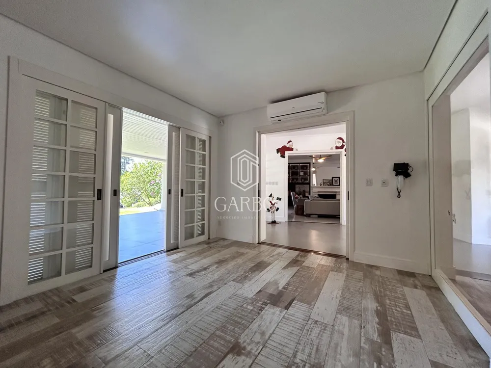 Casa, 4 quartos, 546 m² - Foto 1