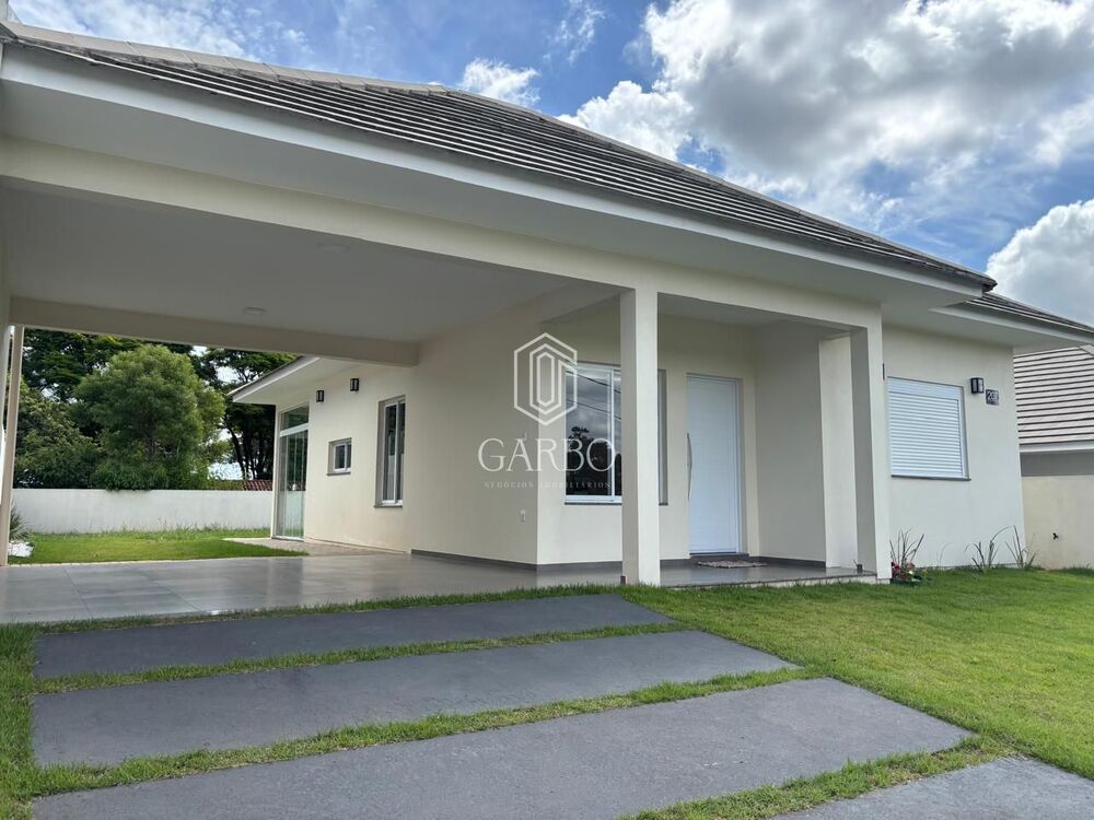 Casa à venda com 3 quartos, 110m² - Foto 1
