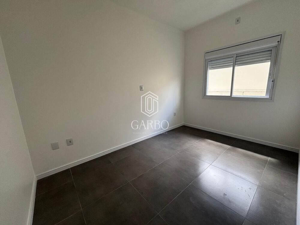 Casa à venda com 3 quartos, 110m² - Foto 10