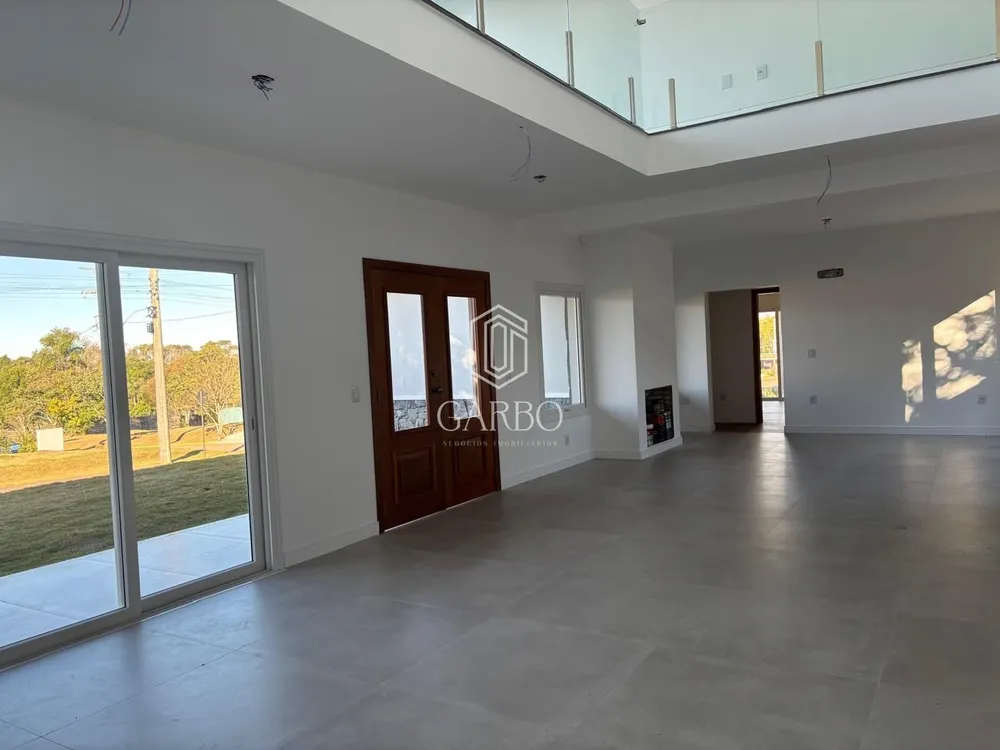 Casa, 3 quartos, 236 m² - Foto 4