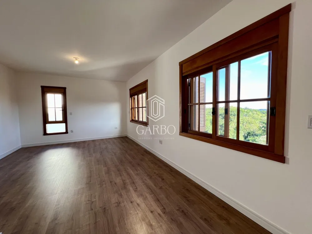 Casa, 3 quartos, 341 m² - Foto 3