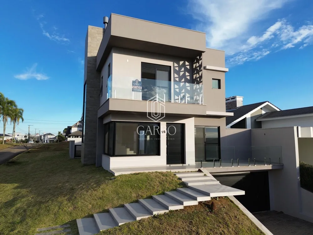 Casa, 3 quartos, 208 m² - Foto 1