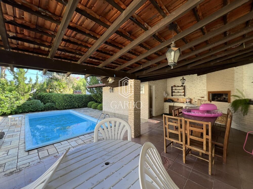 Casa, 5 quartos, 485 m² - Foto 1