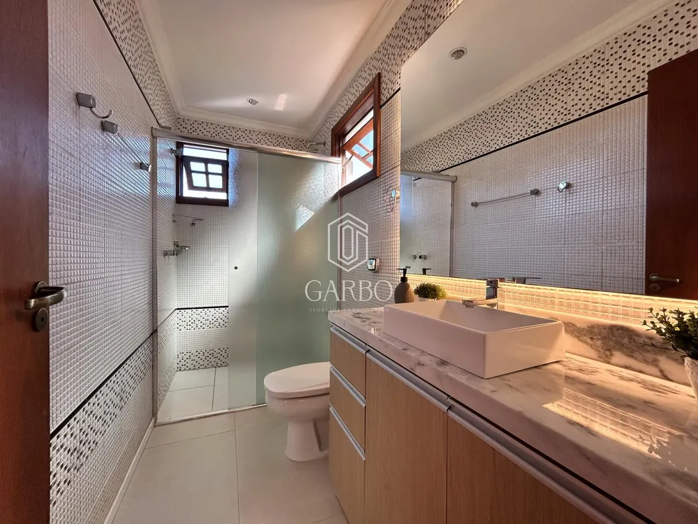 Casa, 3 quartos, 215 m² - Foto 11