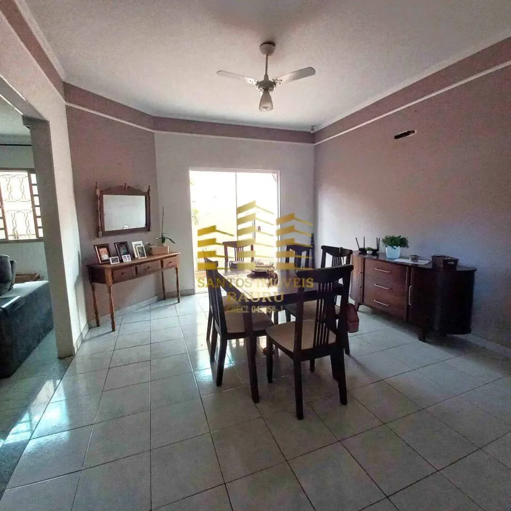 Casa, 3 quartos, 130 m² - Foto 2