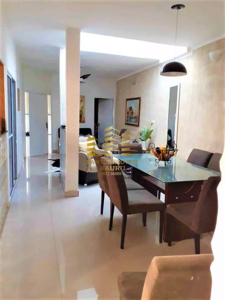 Casa à venda com 3 quartos, 200m² - Foto 3