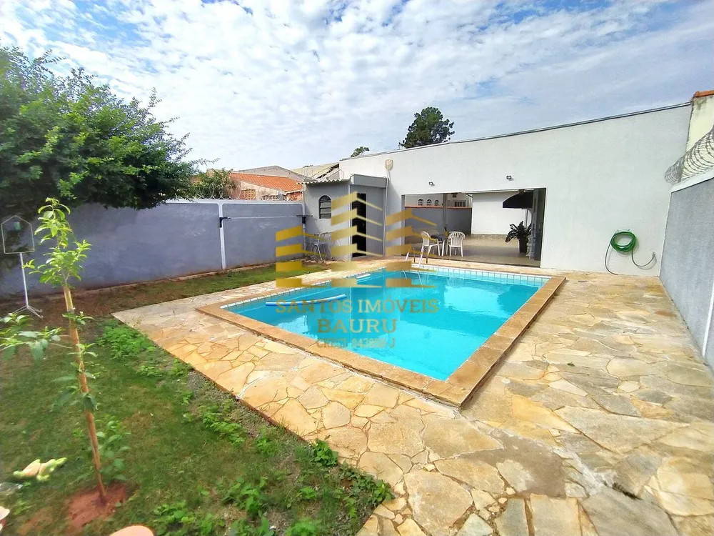 Casa, 4 quartos, 182 m² - Foto 1