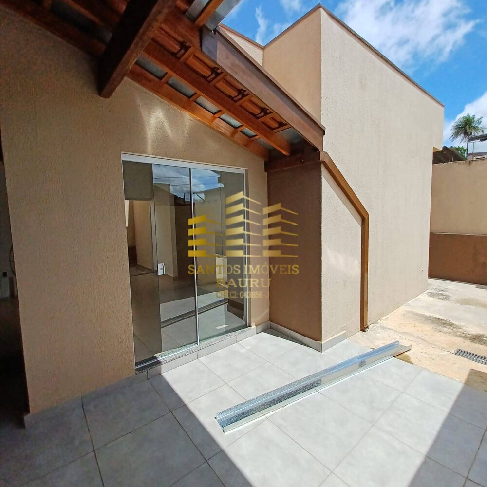 Casa à venda com 4 quartos, 140m² - Foto 4