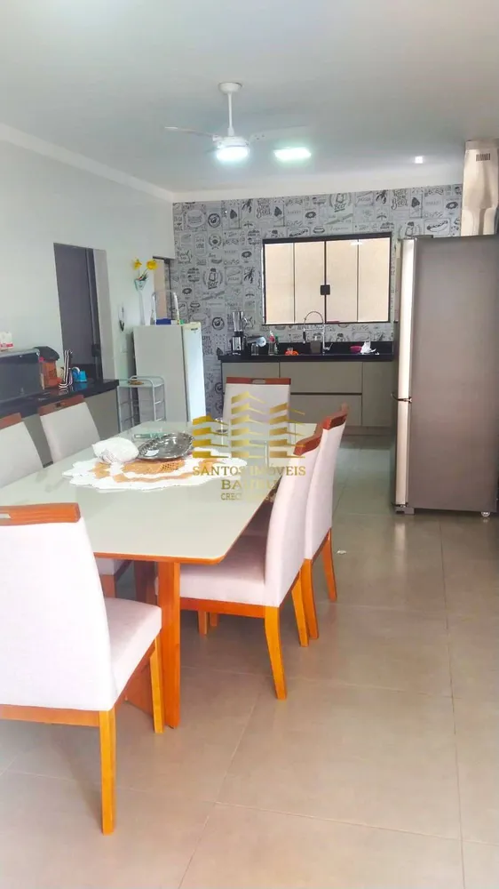 Casa, 3 quartos, 143 m² - Foto 2