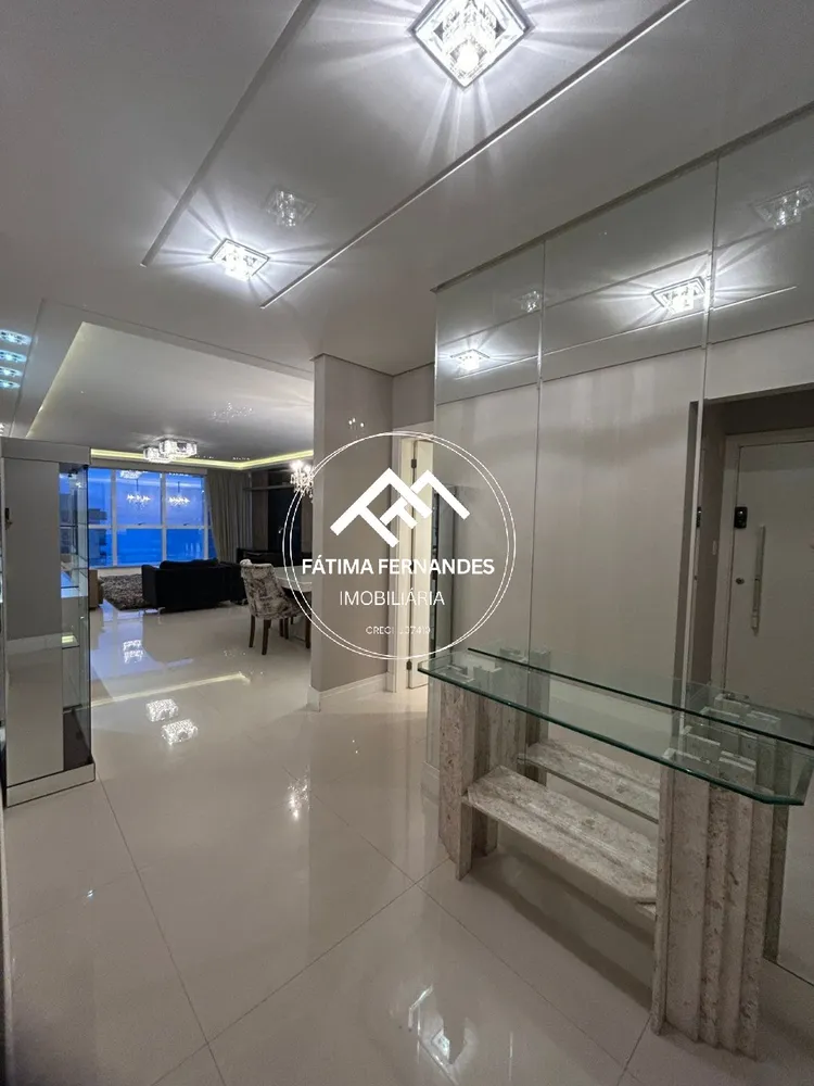 Apartamento, 4 quartos, 222 m² - Foto 2
