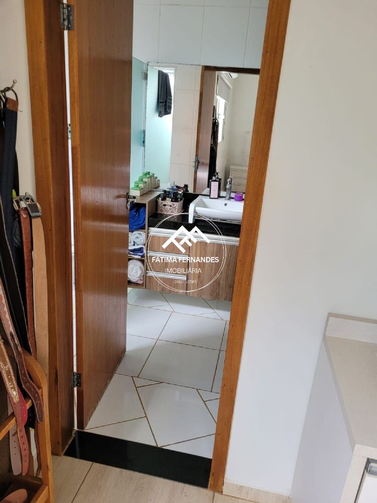 Casa à venda com 3 quartos - Foto 8
