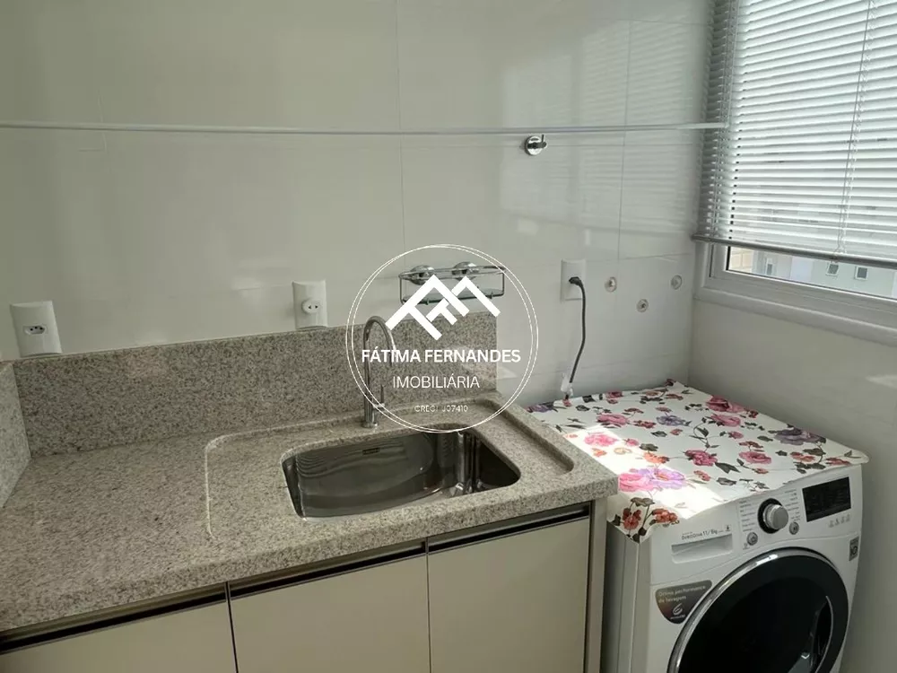 Apartamento à venda com 3 quartos, 126m² - Foto 3