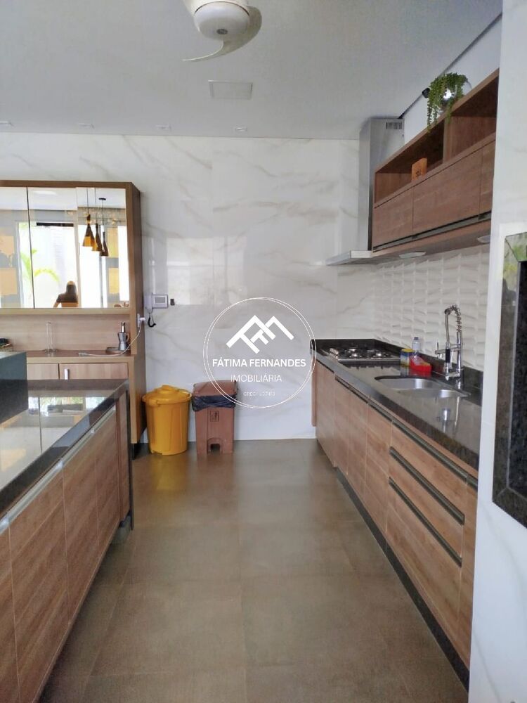 Casa à venda com 4 quartos - Foto 2