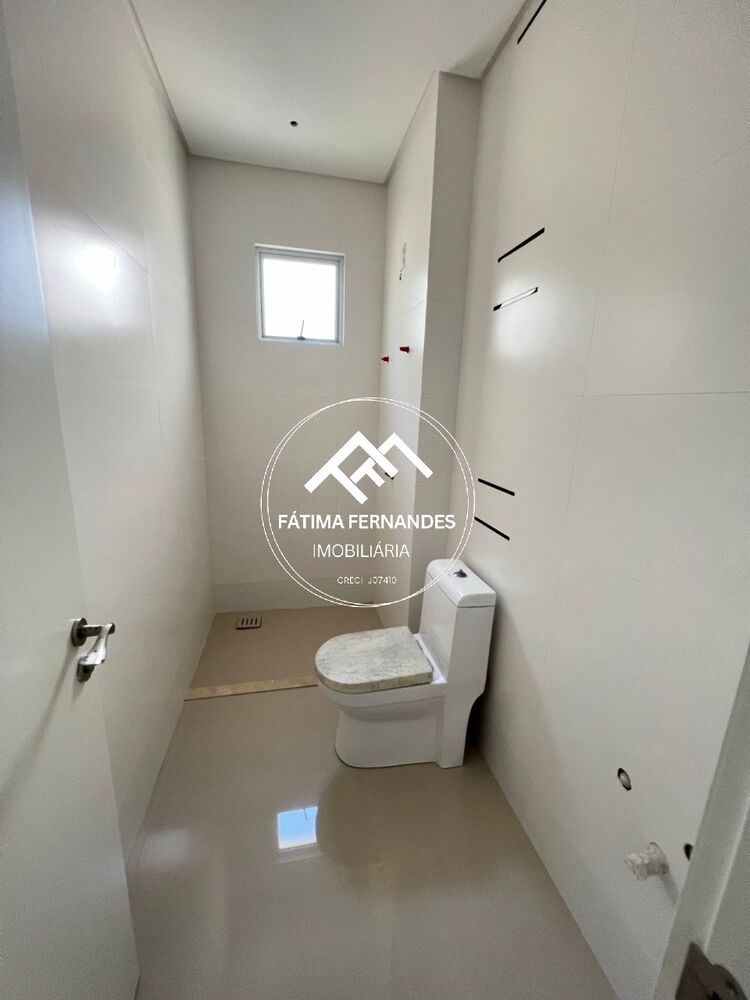 Apartamento, 4 quartos, 240 m² - Foto 2