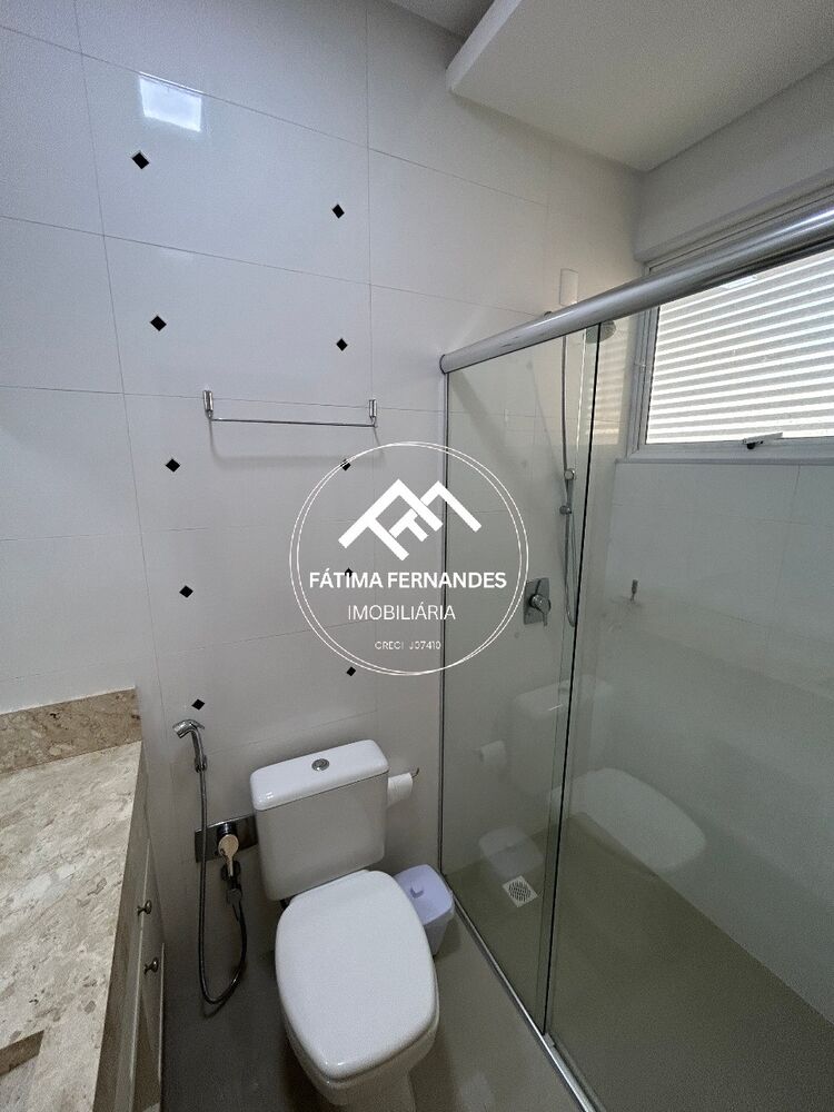 Apartamento à venda com 3 quartos, 131m² - Foto 8