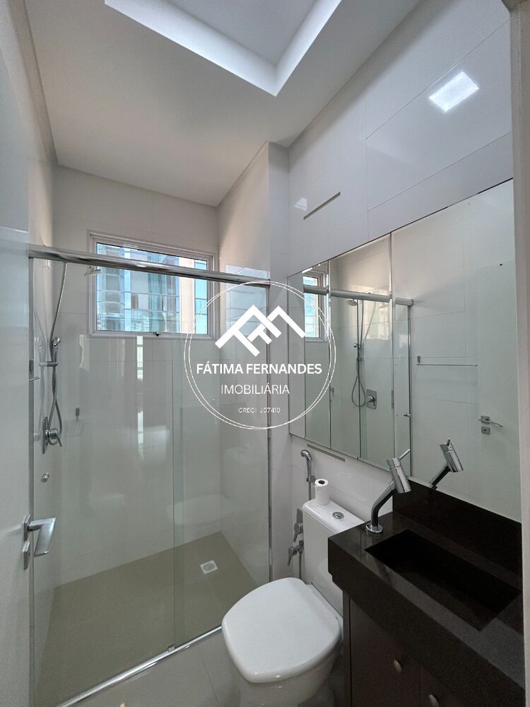Apartamento, 3 quartos, 131 m² - Foto 2