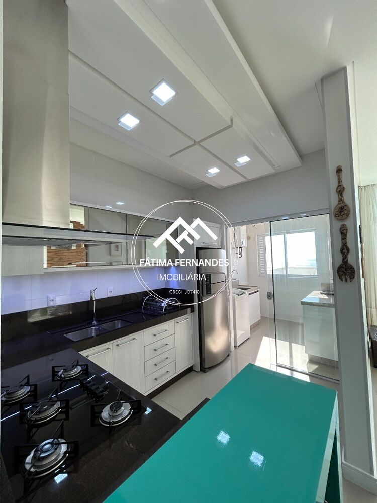 Apartamento, 3 quartos, 131 m² - Foto 3