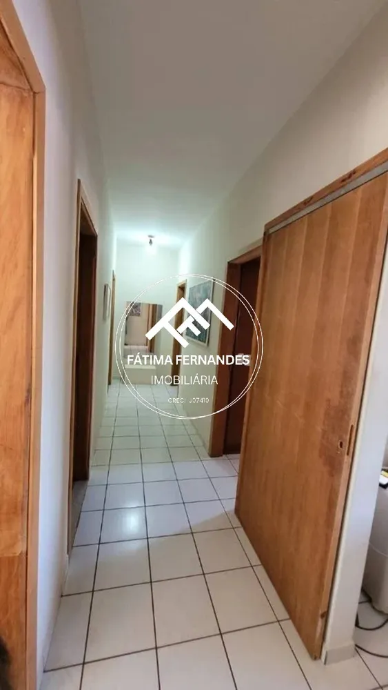 Casa, 3 quartos, 272 m² - Foto 19