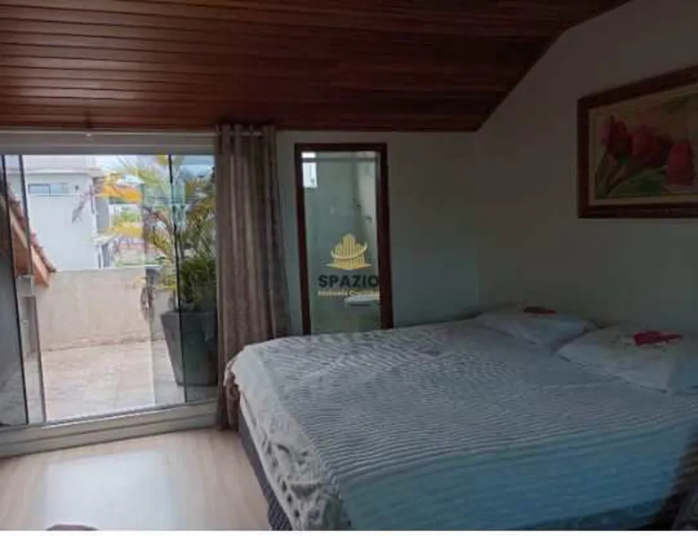 Sobrado, 3 quartos, 246 m² - Foto 4