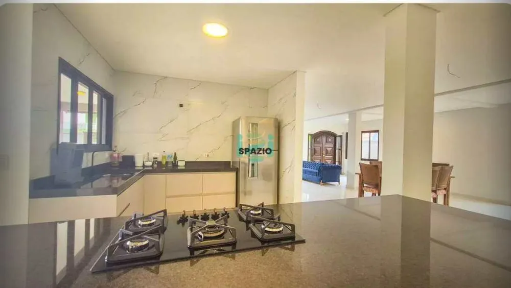 Sobrado, 5 quartos, 350 m² - Foto 1