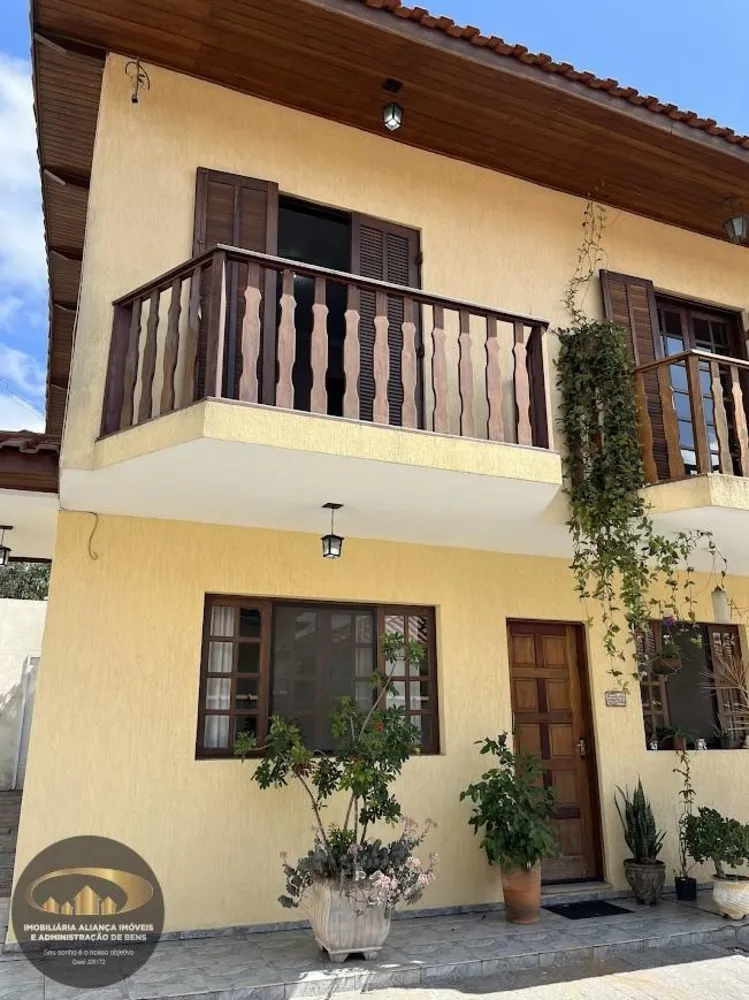 Casa de Condomínio, 3 quartos - Foto 1
