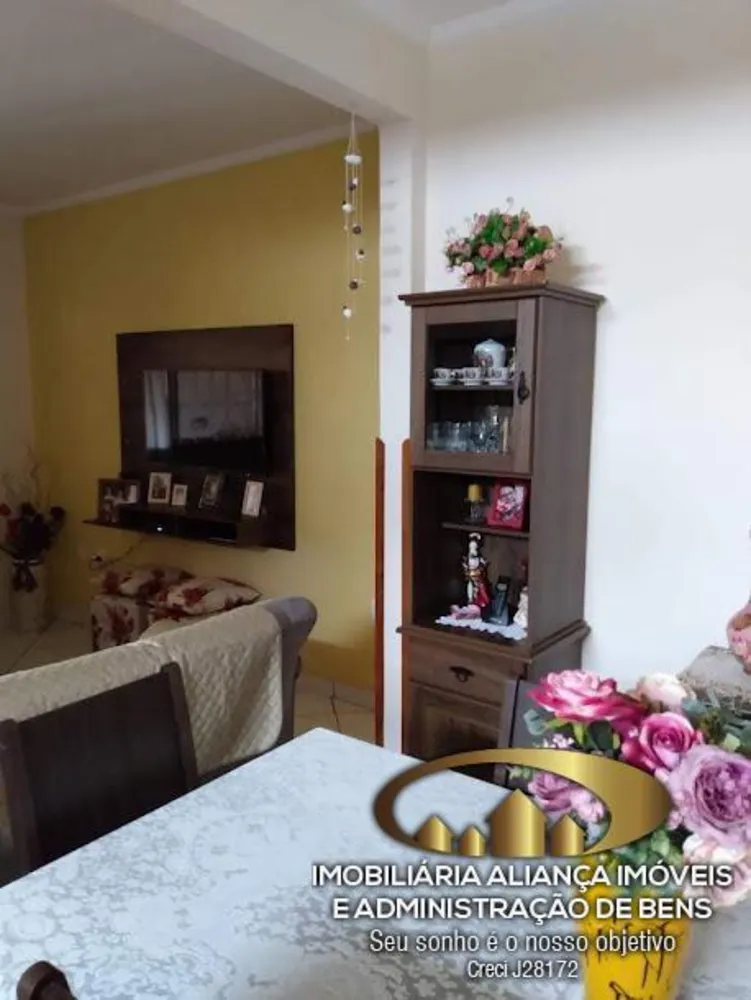 Casa, 3 quartos, 200 m² - Foto 1