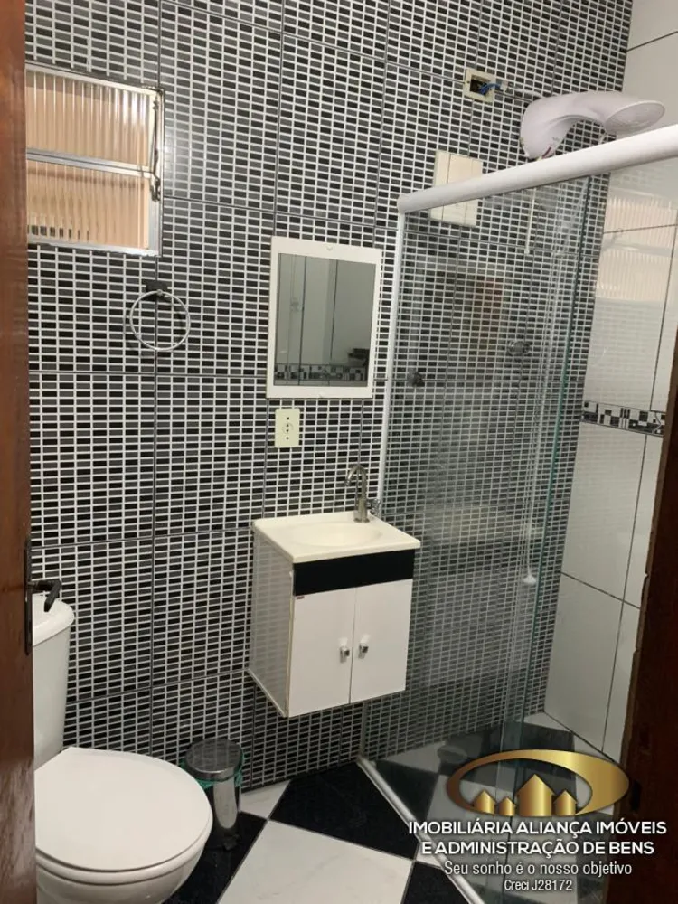Casa, 3 quartos, 294 m² - Foto 1