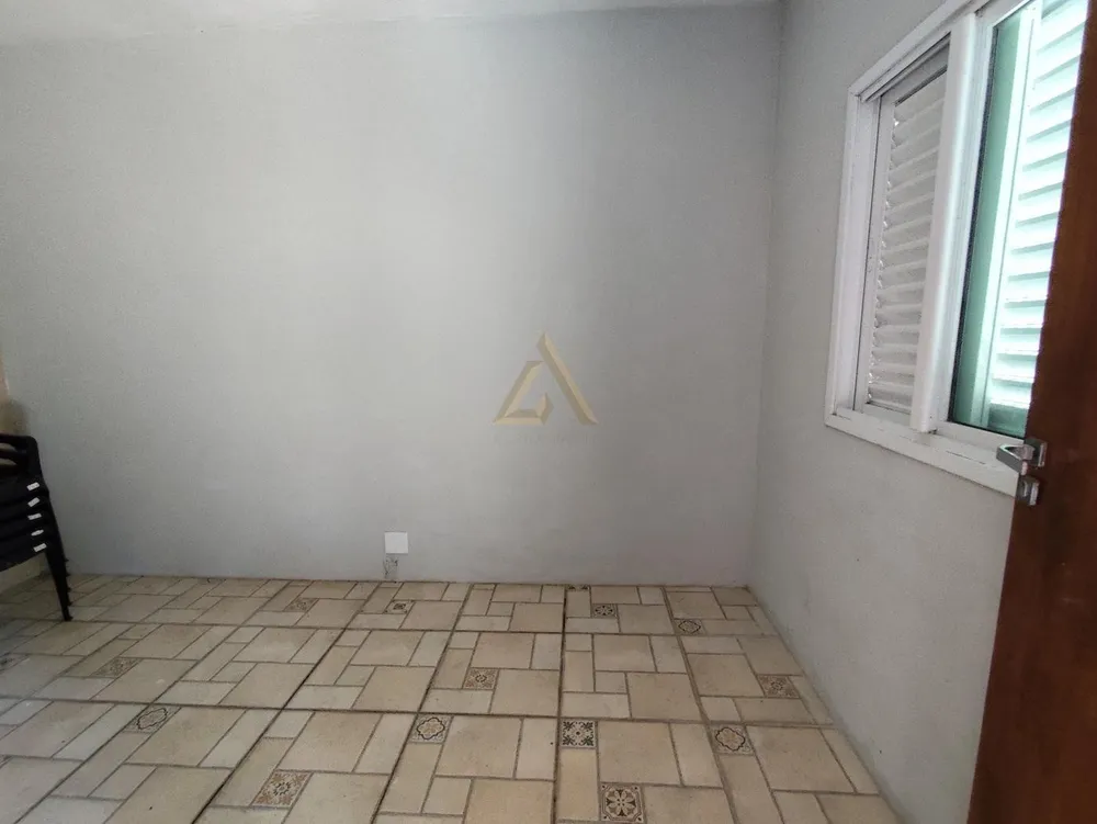 Casa, 4 quartos, 550 m² - Foto 2